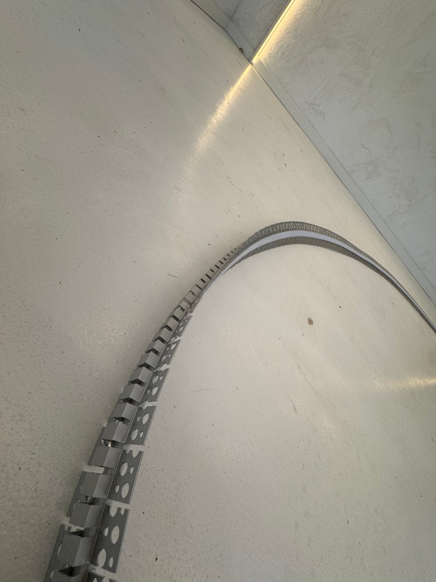 Flexible recessed led profile
