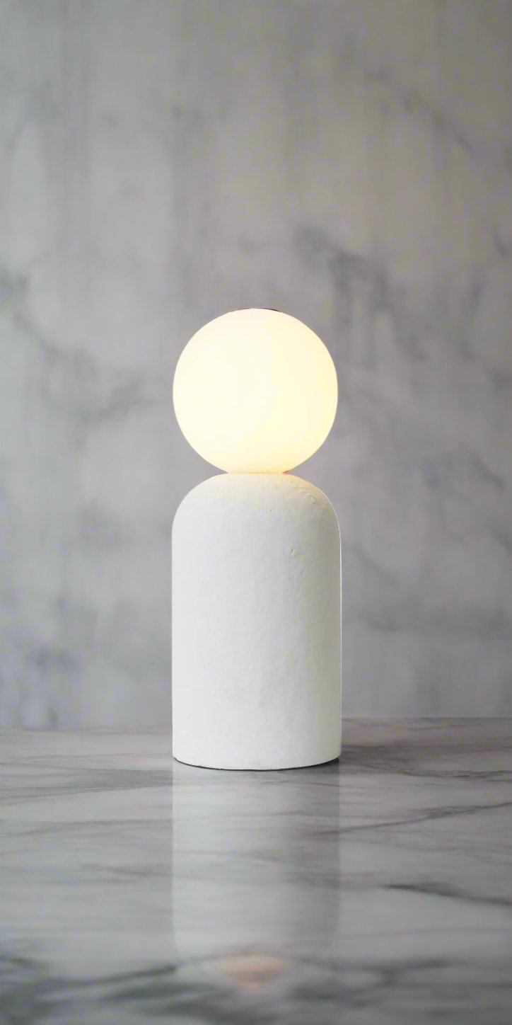 Petri Table Lamp
